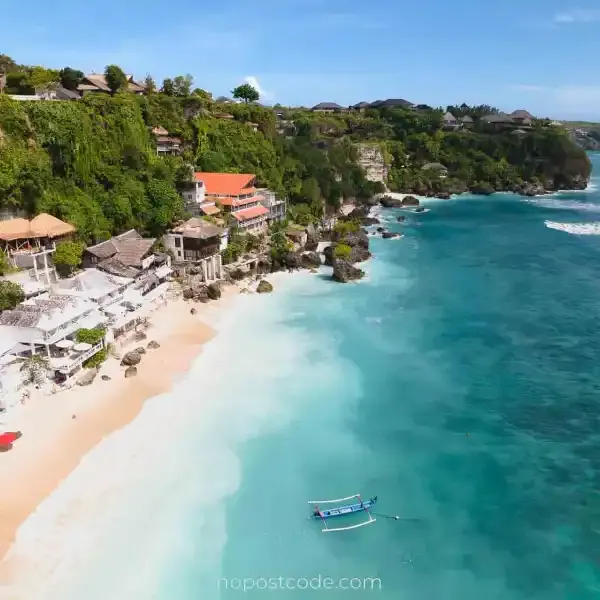 bingin-beach
